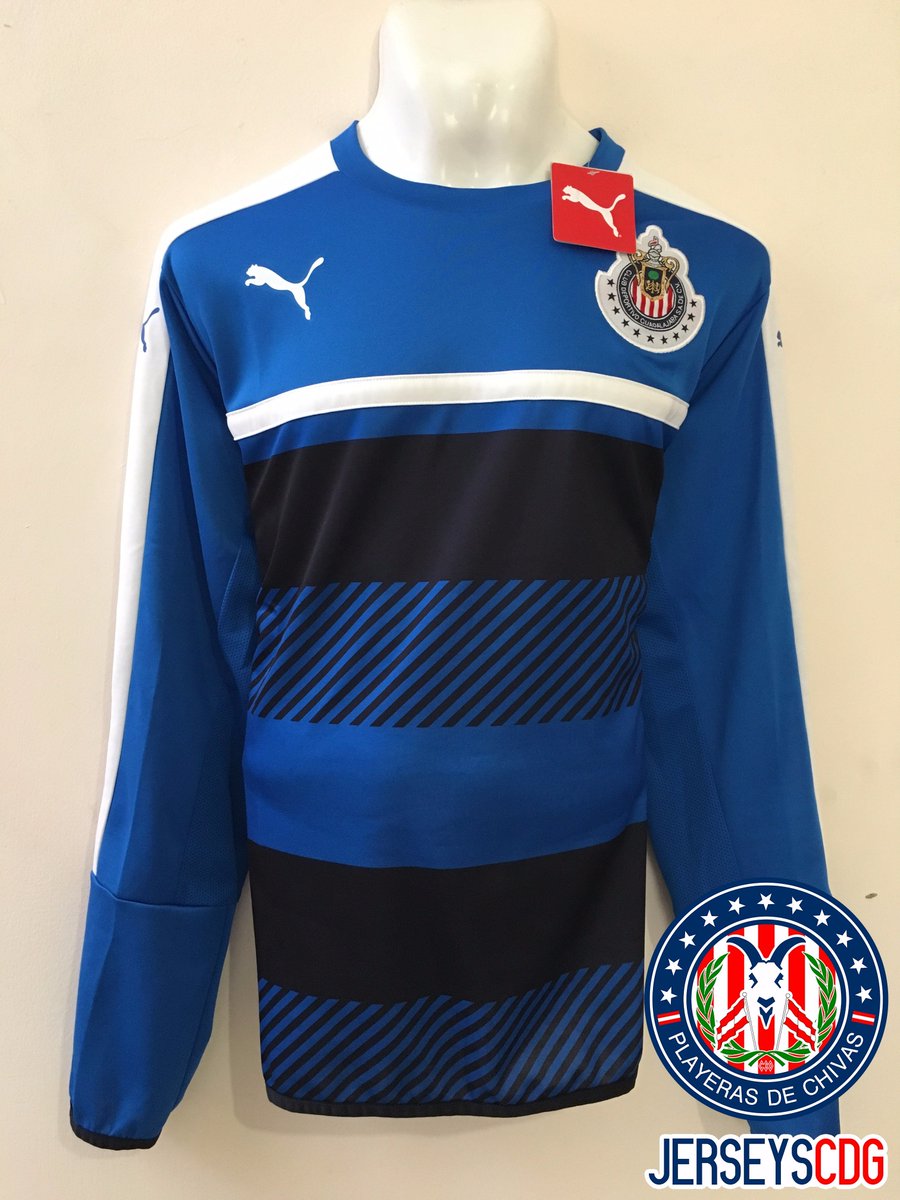 sudadera chivas puma