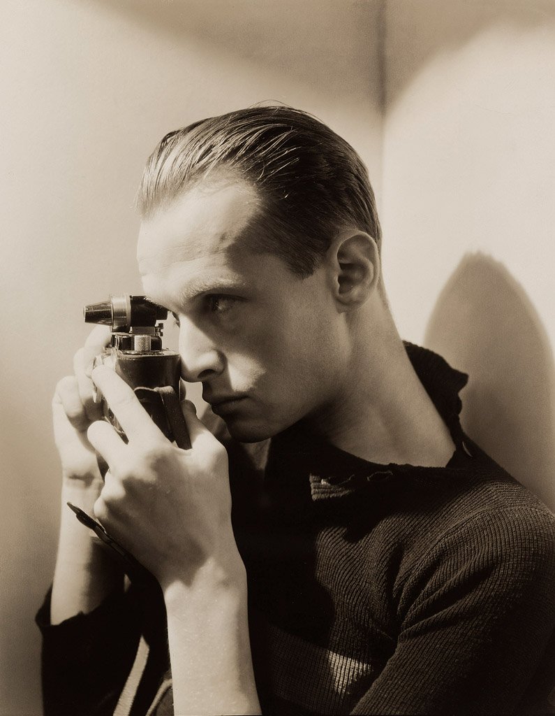 “The picture is good or not from the moment it was caught in the camera.”
— Henri Cartier-Bresson #WednesdayWisdom
📷 George Hoyningen-Huene