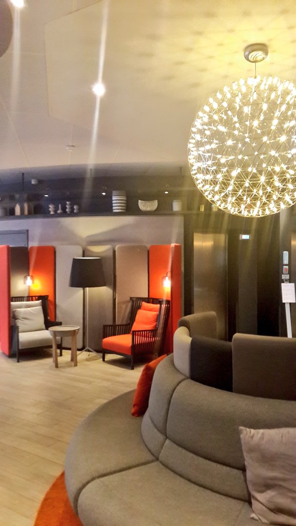 idealmeetings's tweet photo. Novotel Paris Bercy @Novotel_FR #paris #novotel #seminaire #convention #reunion #event #terrasse #mice #teamime #eductour #cocktail #meeting https://t.co/H3GH5QrxTD
