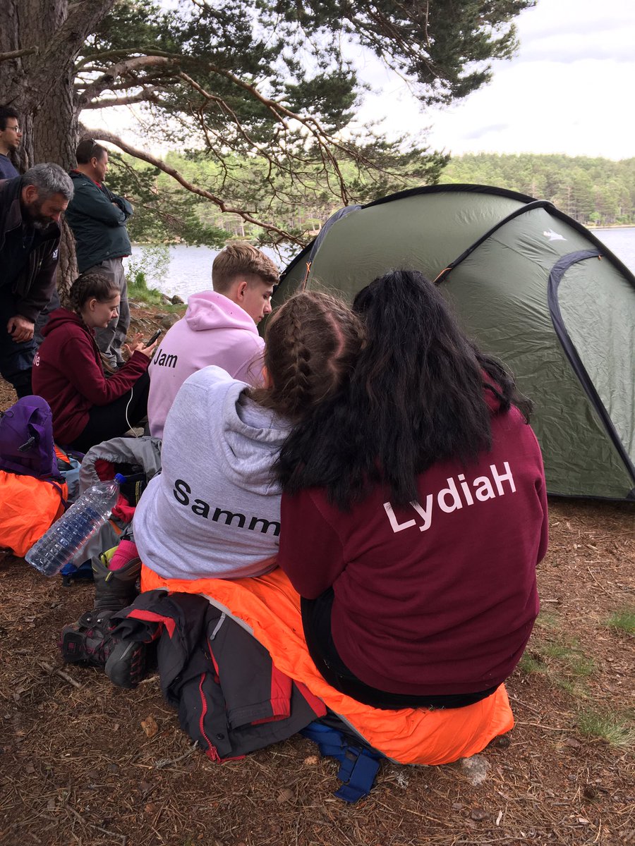 beeslackdofe's tweet photo. Camping by Loch an Eilien tonight #adventure#stunningviews#notabadgaff https://t.co/weczylp3sK