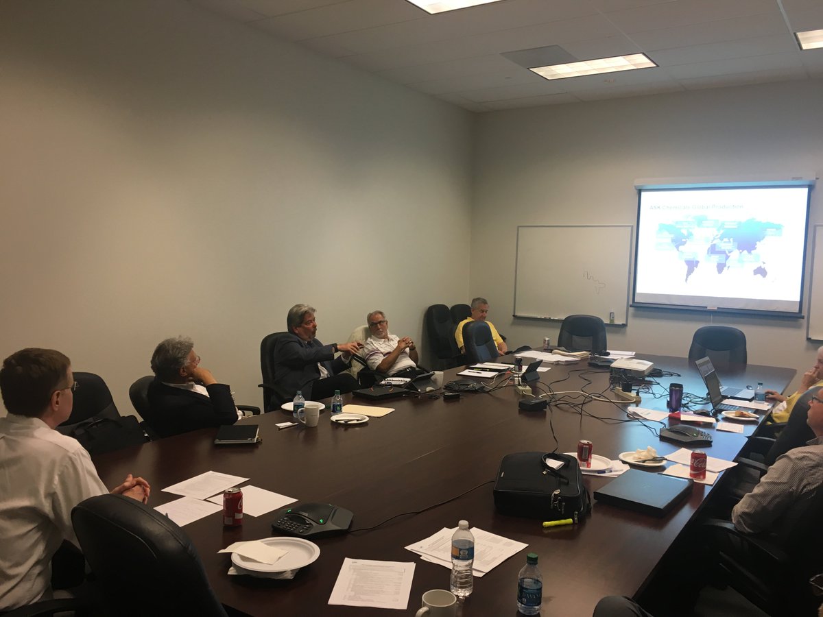 AmerFoundrySoc's tweet photo. It's another busy &amp; interactive day at AFS HQ as the HR Committee and the Research Board both meet. https://t.co/OgzUplIlkg