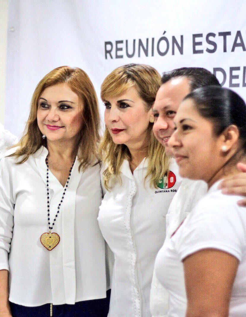 ONMCNOP_QROO's tweet photo. En la @CNOPQRoo las mujeres estamos avanzando con paso firme y con mucho trabajo @DipSusyHurtado @arturozamora @raymundoking @FanyCahum https://t.co/nnfbMLpf6P