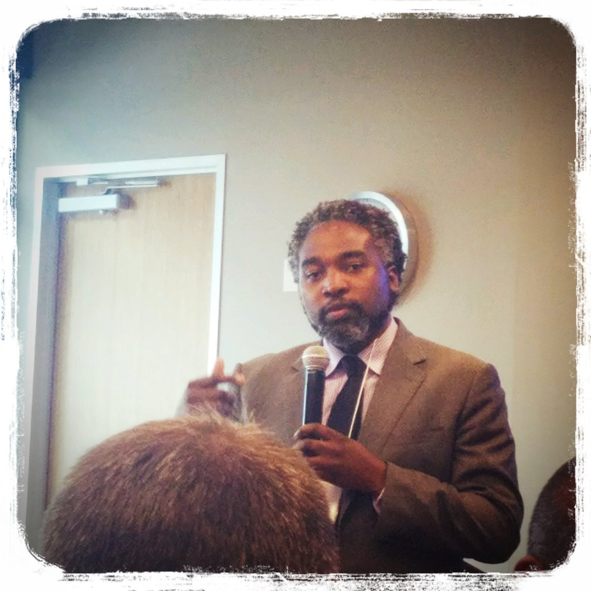 tobij's tweet photo. TEA Deputy of Governance, Mr A.J. Crabill is leaving it on the mat today at The System of Great Schools Summit 2017. #work4kids https://t.co/6t0OOjkcUO