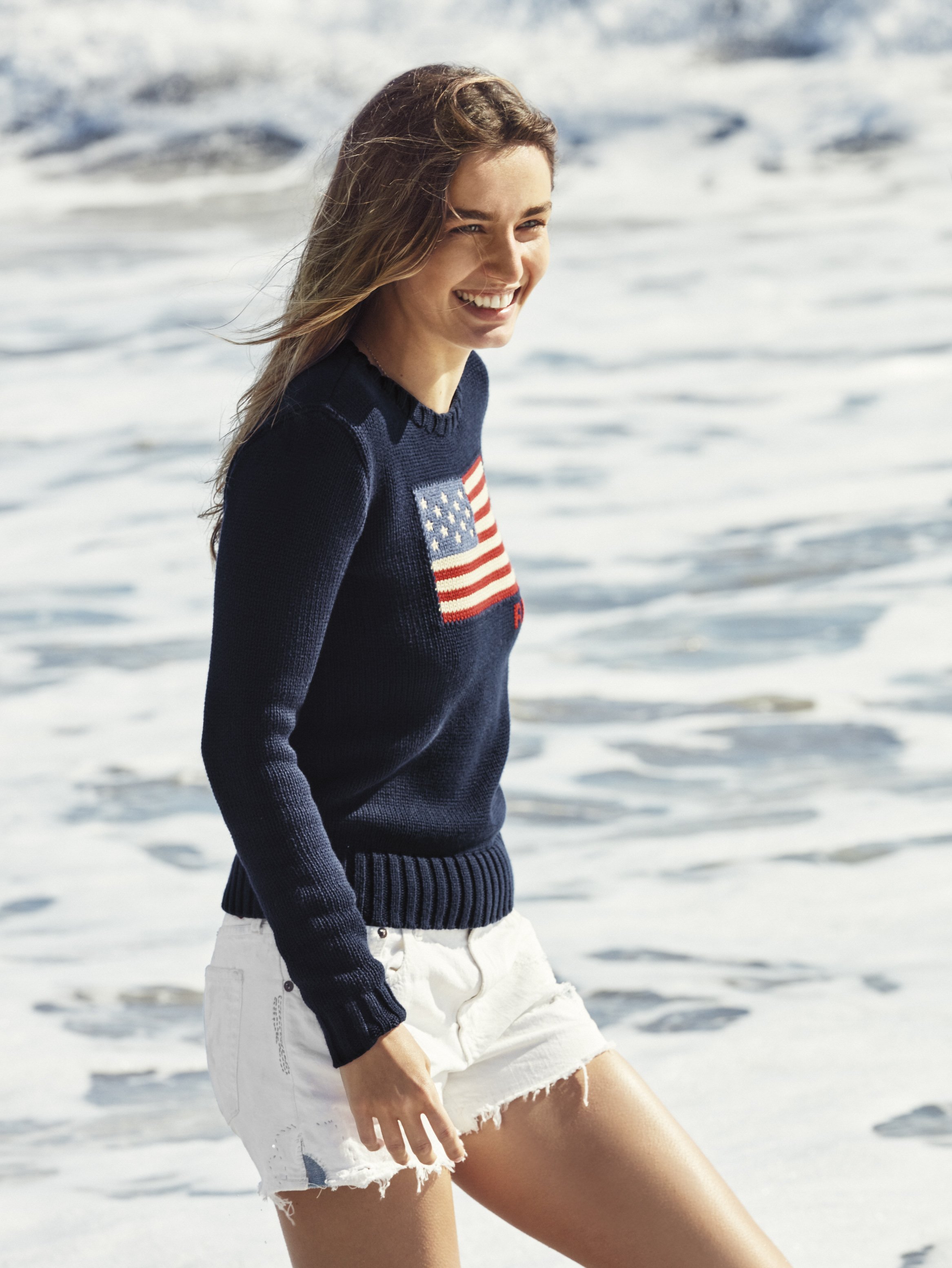 Ralph Lauren on Twitter: "The American Flag Sweater: An iconic #Polo style  and one of summer's most effortless layers. https://t.co/NoDQP8PKxY  https://t.co/pfZg9F4SWW" / Twitter