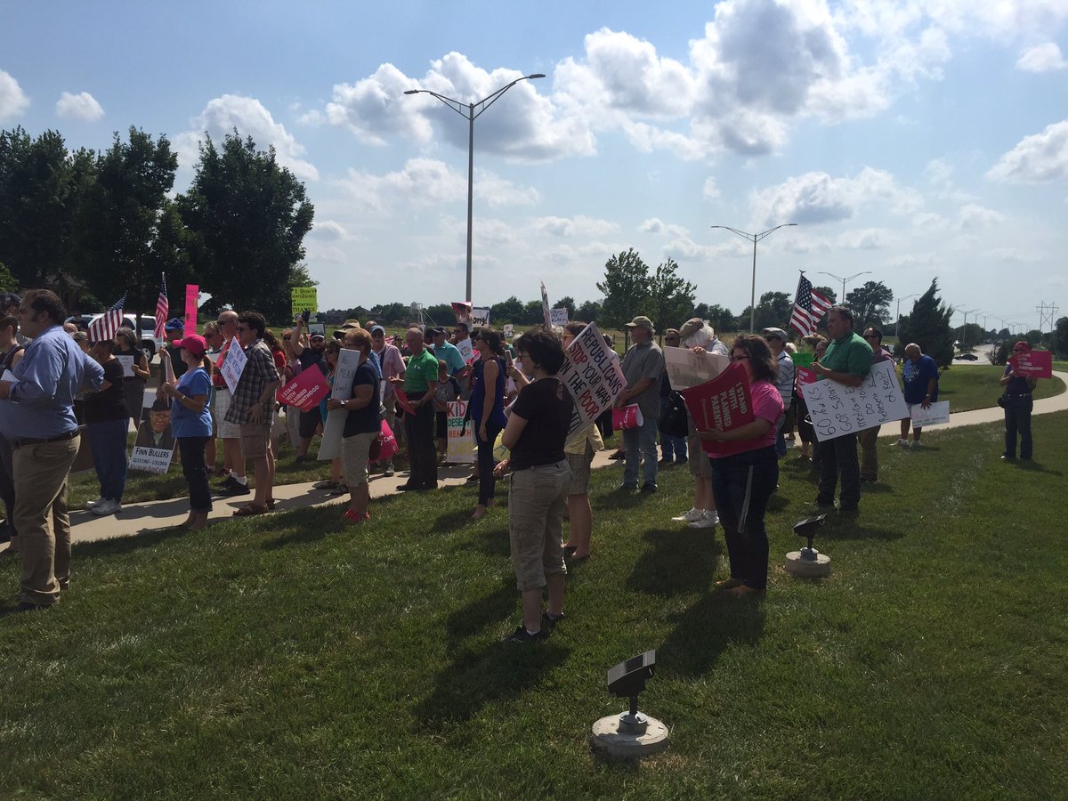 PPGreatPlainsKS's tweet photo. .@JerryMoran - sustain your NO vote against repealing the ACA. #notgoodforkansas https://t.co/hI5xvr4X4t