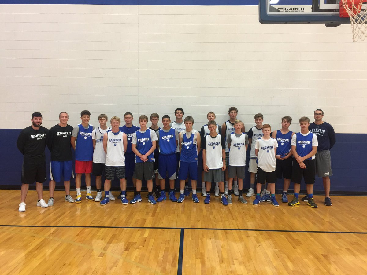 Coach_Dunn's tweet photo. The St Mary's high school boys from my home state of Ohio brought the juice all week! An excellent group of young men! #TeamMEB https://t.co/5SBxhjkS9u