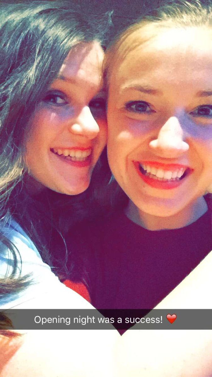 LydiaPatten's tweet image. I already posted but I just really ❤️ @gordon_fionna and it's her bday!!!!!! 🎉🎉