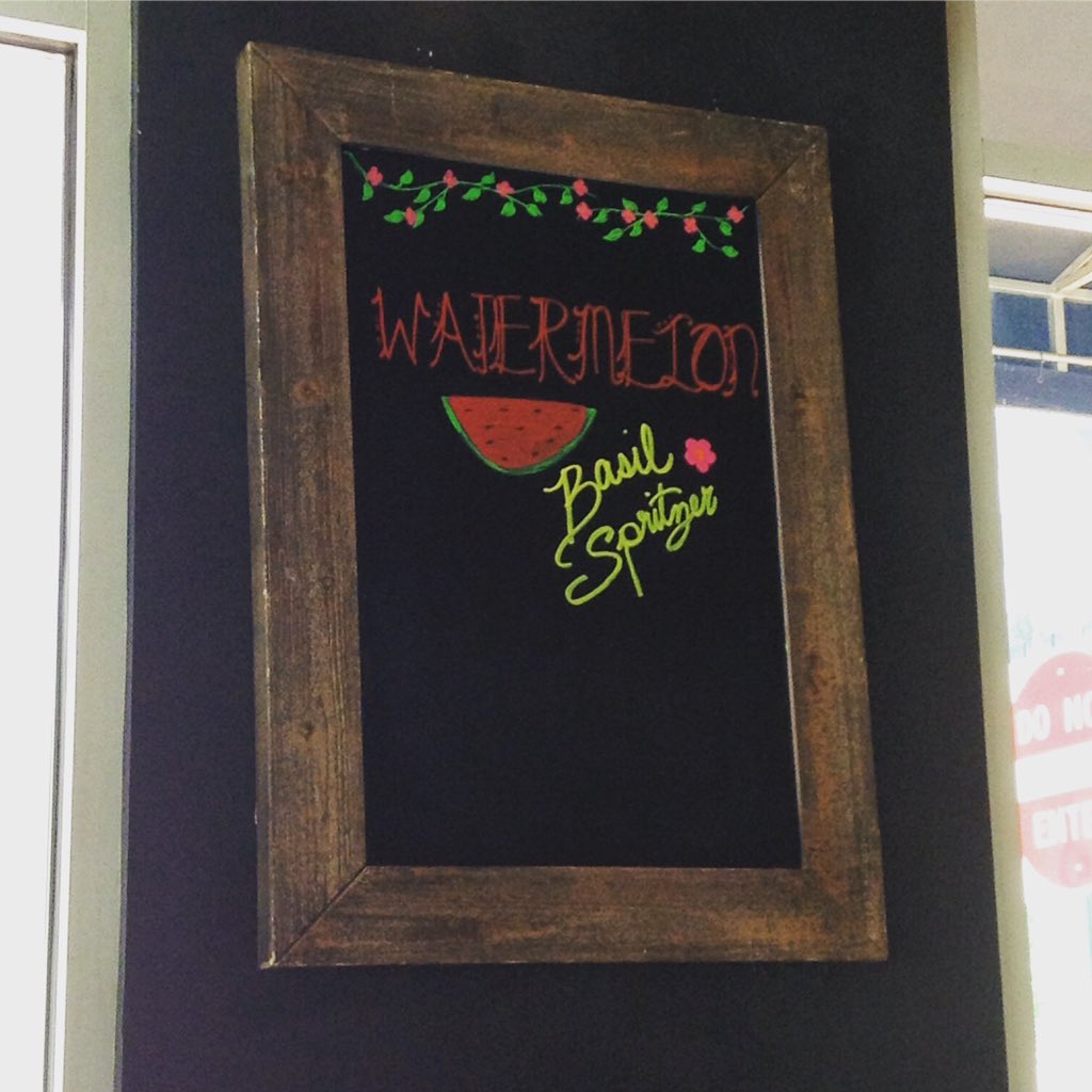 samstaproom's tweet photo. Don't forget to ask your waiter or bartender about our drink special🍹🍉 https://t.co/ZlswOCmhP1