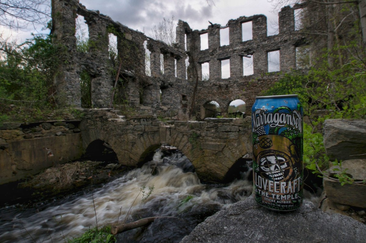 "The light in the temple is a sheer delusion, and I shall die calmly, like a German, in the black and forgotten depths." #HPLovecraft