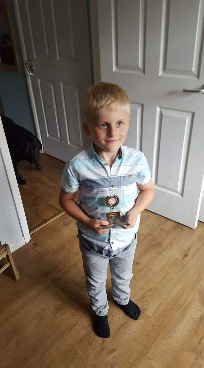 AmyeWright07's tweet photo. So proud of you Finlay❤ Thank you @MrsNewmanKBA for all the hard work you have done with Finlay this year❤💙 Hes going to miss you in yr2❤💙❤ https://t.co/W9Etxyx82R