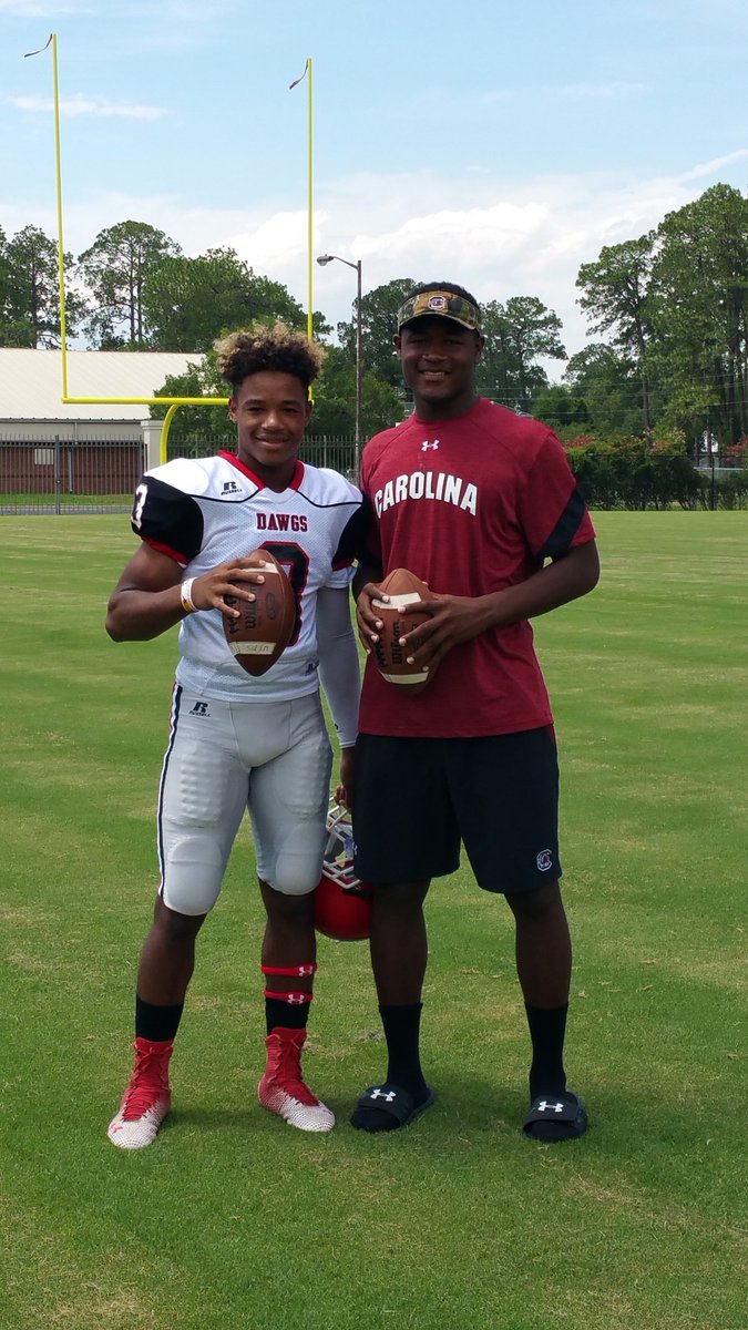 912 Sports (@segainthegame) on Twitter photo Future Gamecock and future Gator have their day in the sun with ITG. <a href="/WareAthletics/">WC Athletics</a> @ernest_jones5 <a href="/ESPNCoastal/">ESPN Coastal</a> <a href="/wayxmiddle/">Waycross Middle</a> @GatorFBRecruit Future Gamecock and future Gator have their day in the sun with ITG. <a href="/WareAthletics/">WC Athletics</a> @ernest_jones5 <a href="/ESPNCoastal/">ESPN Coastal</a> <a href="/wayxmiddle/">Waycross Middle</a> @GatorFBRecruit