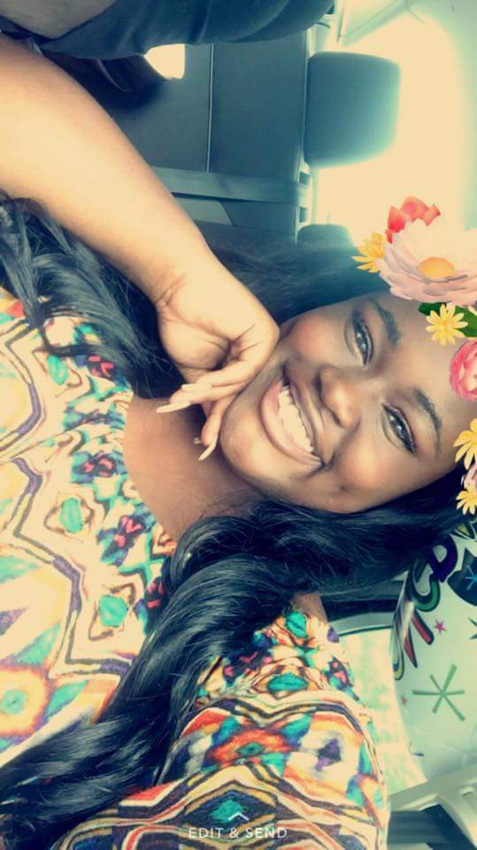 MelaninYan's tweet photo. Hey #VSU21 🔷🔶, I'm Ayanna, Bio/Pre-Med Major🔬from Portsmouth,Va . 😘 #vsu21girls 🤘 Trying to make friends before August . Follow me?❤ https://t.co/IZWea7CSym
