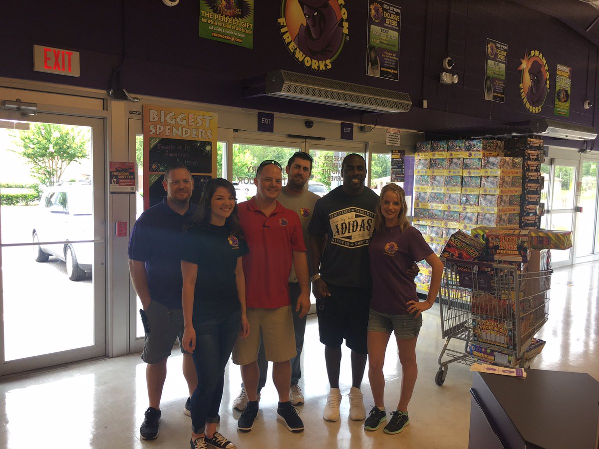 Fireworks's tweet image. C.J. Spiller from the Kansas City Chiefs made a visit today at our Macclenny, FL Showroom! #PhantomorNowhere