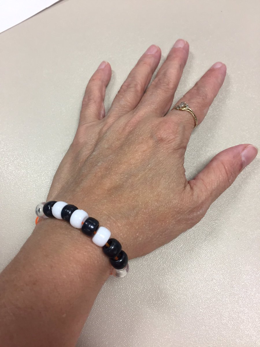TraceyLHoover's tweet image. Binary initial bracelet...that&apos;s right. #cmcsscoding #codingrocks