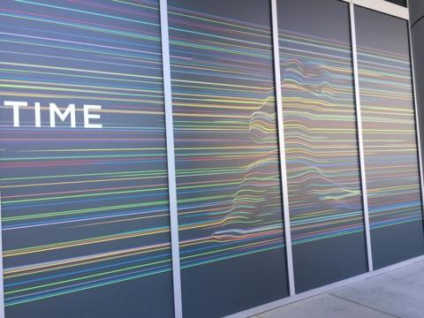 MLE_BRAND's tweet photo. The Battery Atlanta has MLE all over it! A grand total of 8,700 sq.ft of vinyl. #xfinity #batteryatl #braves #mleinc #brandvironments https://t.co/dPv8KIyKom