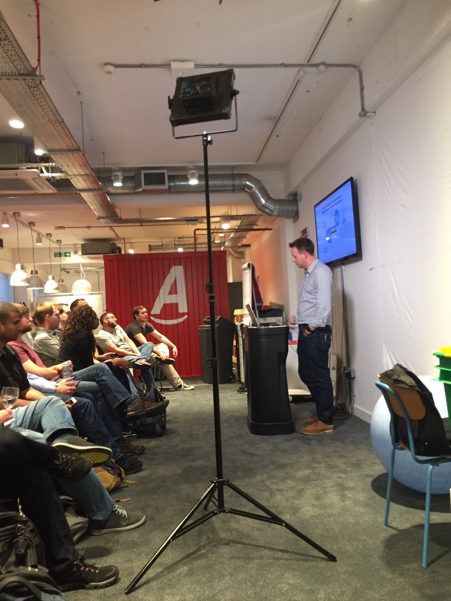 jsmonthlylondon's tweet photo. And our last talk Richard from @newrelic https://t.co/MzGPmuJDXN