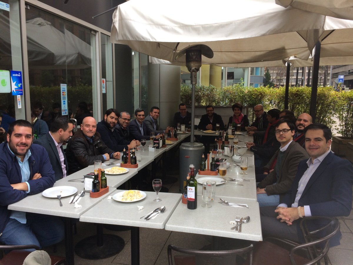extendachile's tweet photo. El viernes pasado desde @extendachile organizamos el 1er Almuerzo Informal de Empresa Andaluzas en Chile. Que sea el 1ero de muchos!! https://t.co/Xq2dvetRbO