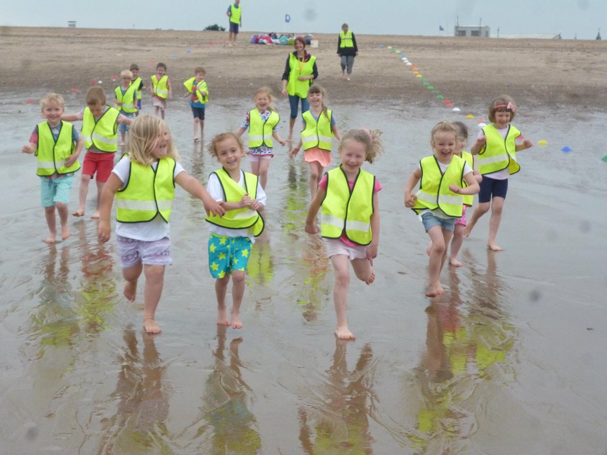 KOBPrimary's tweet image. Enjoy some photos of the Maple Class trip to Skegness here: facebook.com/KOBPrimary/pos…