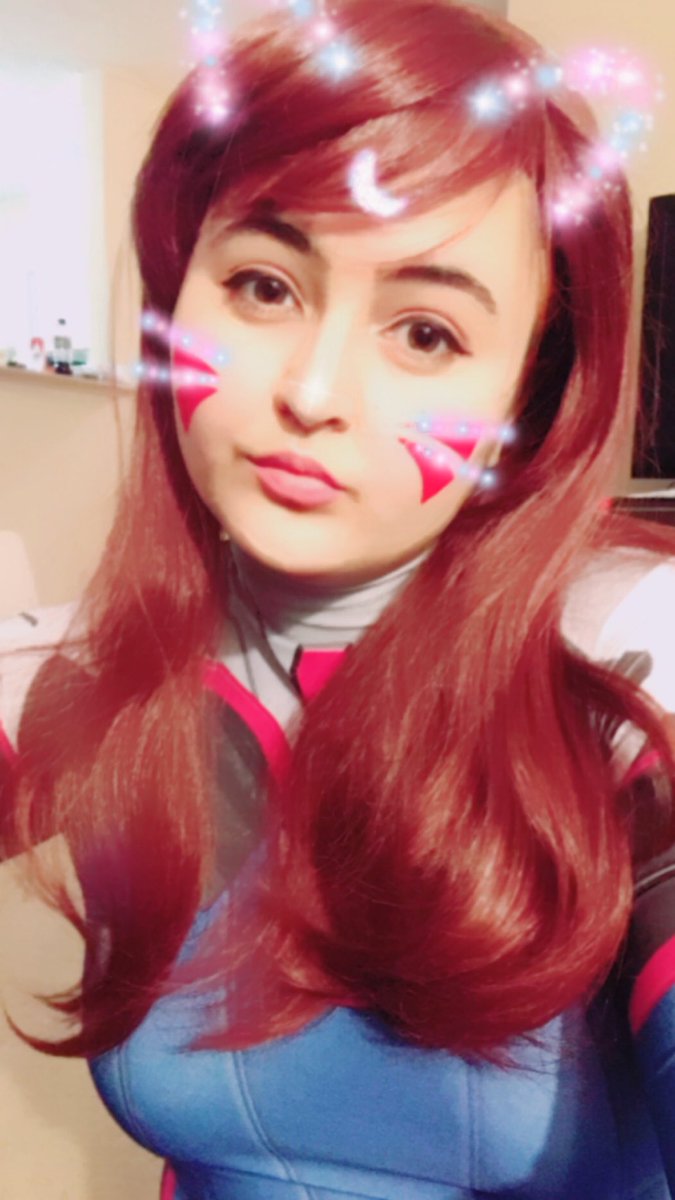 kromatuss's tweet photo. "D.Va ready for combat!" https://t.co/MU9JPn965U