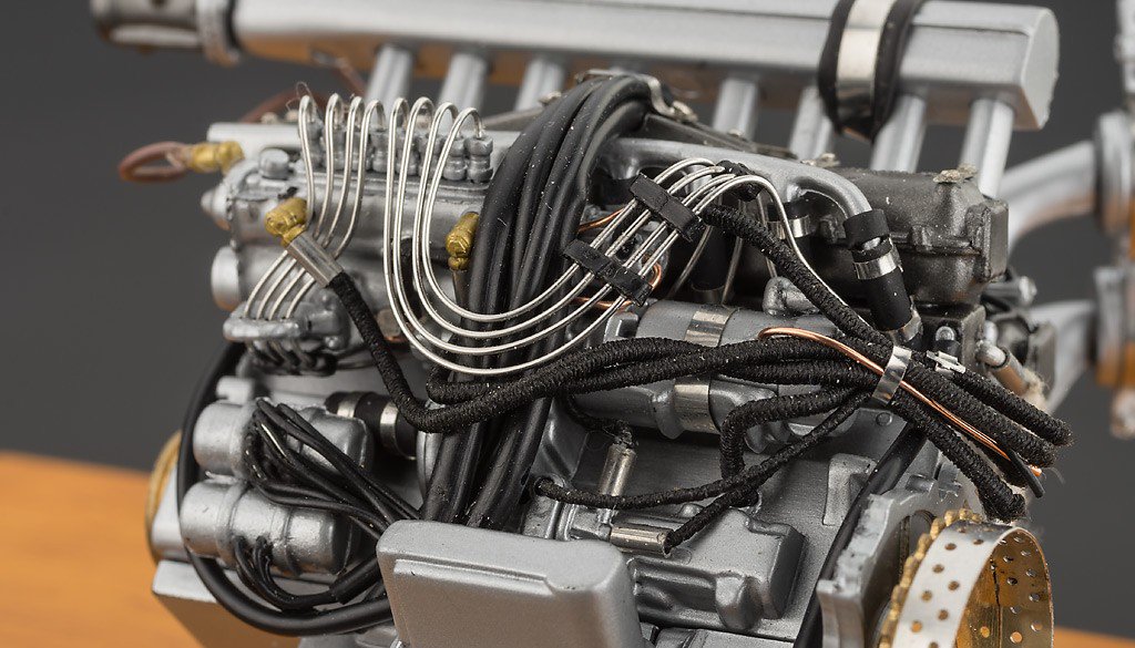MiniaturasCL's tweet photo. #Miniatura de motor #MercedesBenz #300 . Escala: 1:18. Precio: $149.000. Disponible en https://t.co/pT0G4v33vY #Drivers #DriversChile #Cars https://t.co/AhIipIrWdw