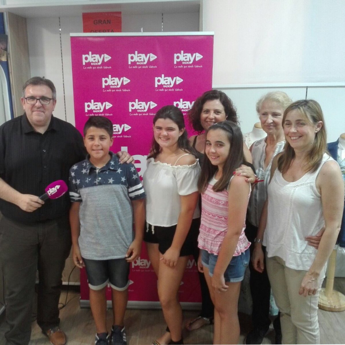 FallaAPiles's tweet image. Como siempre un orgullo participar con #MaViMar en sus actos, este lunes 26 hablamos en @playradiovlc con @VteAlventosa #fAnPi #FMs #fallas