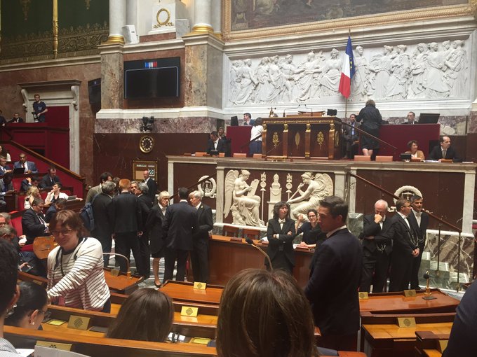 Voir l'image sur Twitter