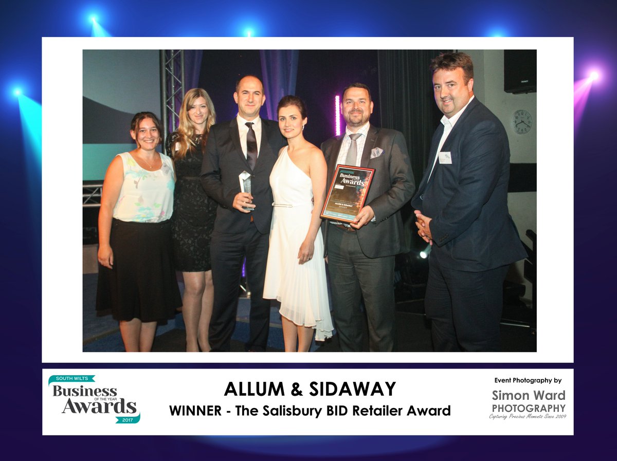 SimonWardPhoto's tweet photo. Well done to all the winners @Allumandsidaway @CafeDiwali @YourMortgageExp @TheBoroughCafe @SWBOYA17 including #swboya17 #salisburyhour https://t.co/J7Vcrz5p7w