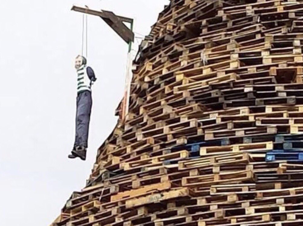 WeLoveScot's tweet photo. It's not a celebration of history, #Ireland. It's a public display of bigotry, hatred, and knuckle dragging! #IrelandsShame https://t.co/URZiigJwU9