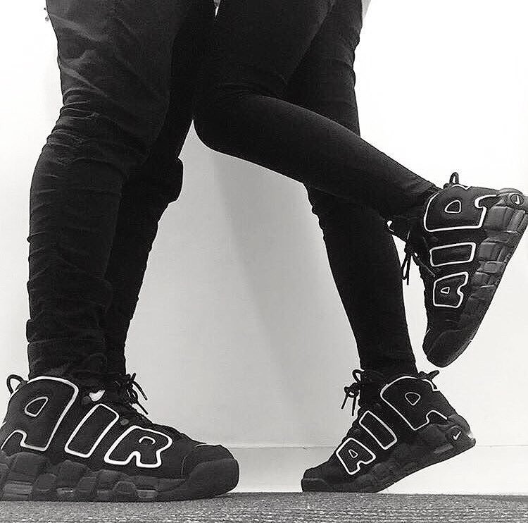 厳選 おしゃれなnikeコーデ Nikeのモアテン ペアルックしたい 欲しいと思ったらrt T Co 8sekocy9c3 Twitter