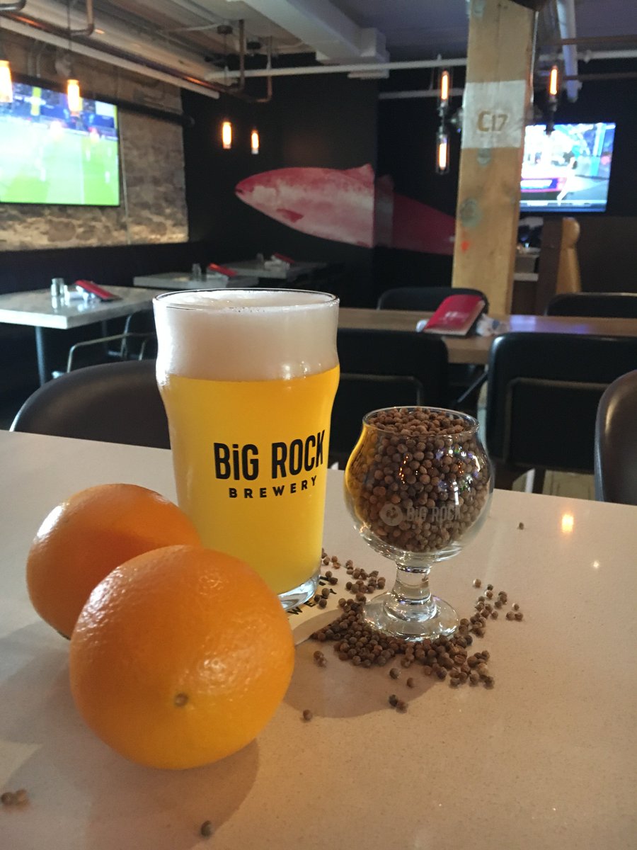 BigRockBrewery's tweet photo. Our collab beer with @wearewhitehorse from #SessionToronto is NOW POURING at @libertycommons. Get a taste of #WitHorse before it's gone! https://t.co/XucvBE3yDx