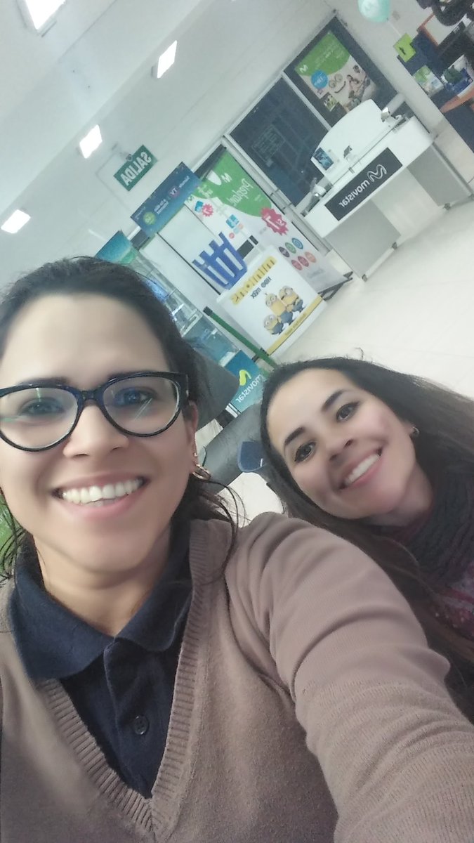 Con la bebe de cisesa la niña del aro