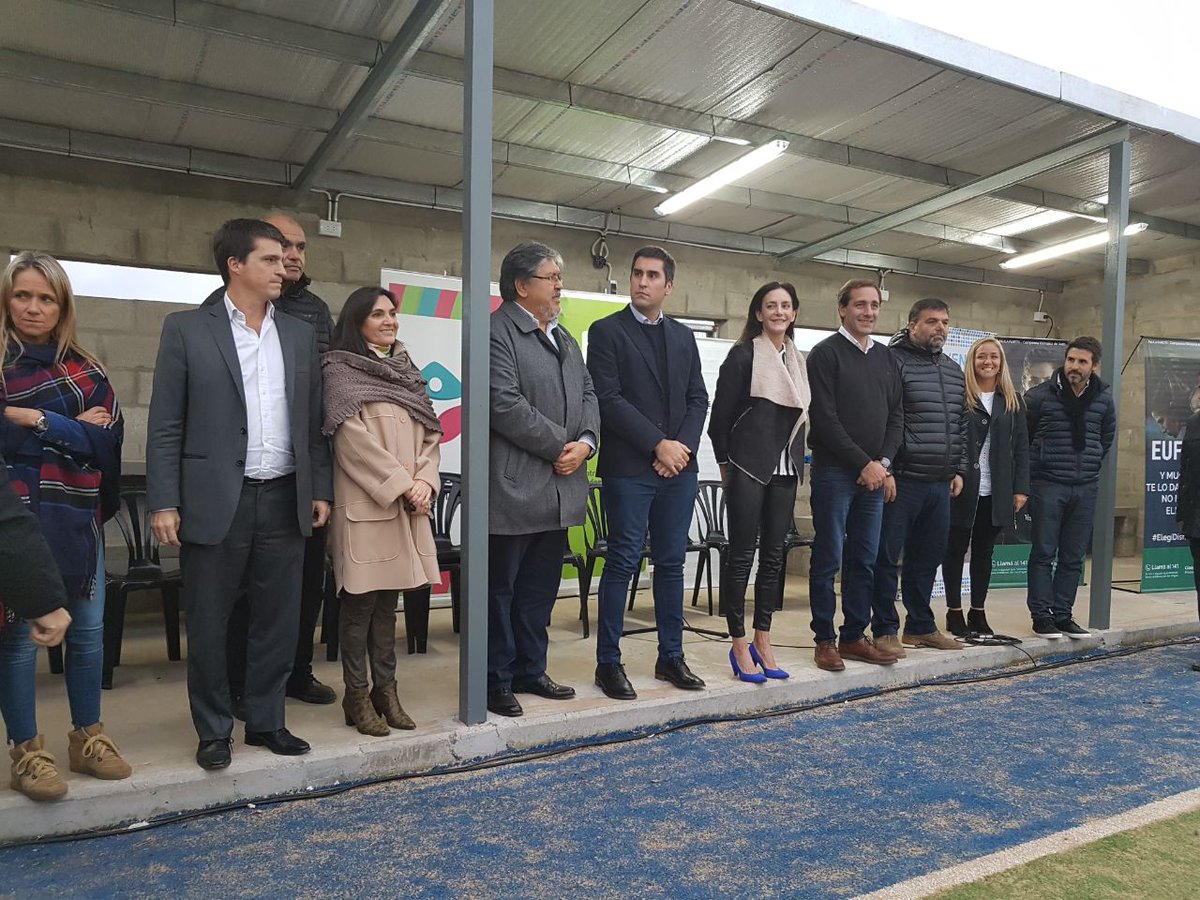 ijovenesPBA's tweet photo. Gran convocatoria para luchar contra Las Adicciones ! #ElegíDisfrutarLaVida #LaPlata con @aymarlucha 

@nancymonzon @manu_mosca https://t.co/UXnayv4fx6