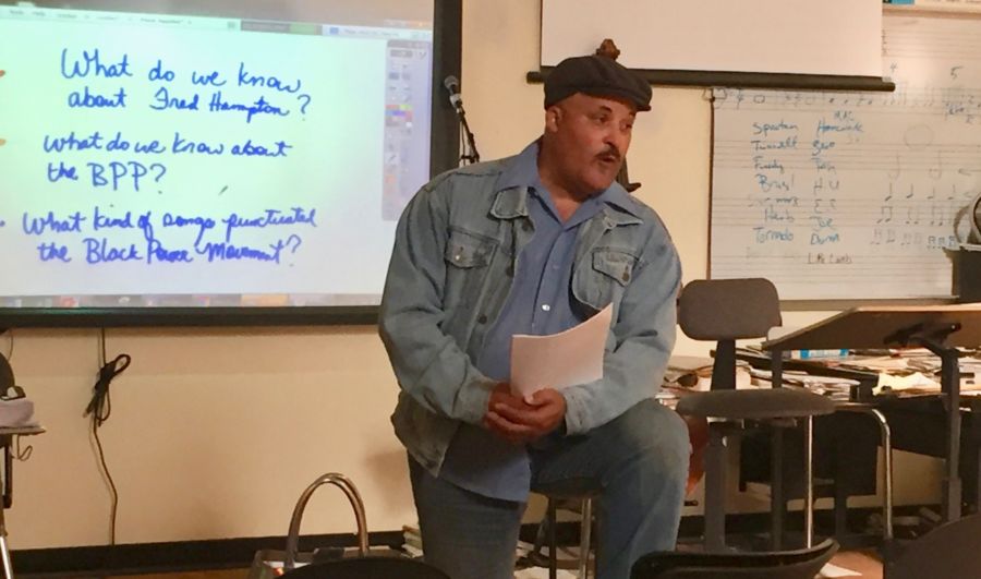 edu_post's tweet image. This Detroit teacher uses music to expose students to history, politics and power.
chalkbeat.org/posts/detroit/…