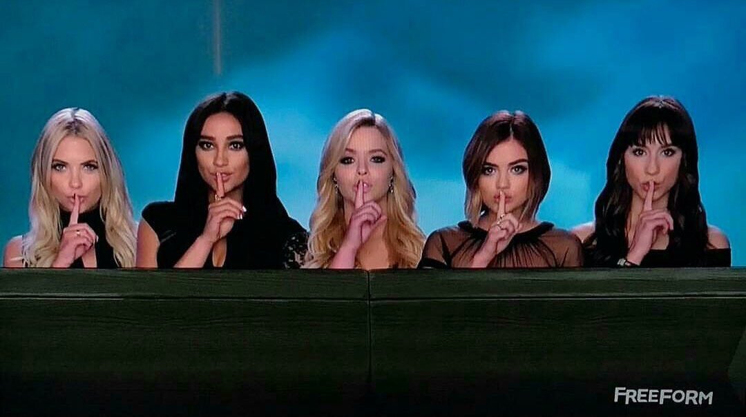 xBlondieLiar's tweet photo. My liars. https://t.co/lG02eTFiph