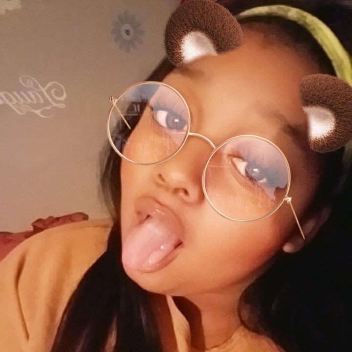 karesiakelly's tweet photo. #NewProfilePic https://t.co/rX3CZSbiDh