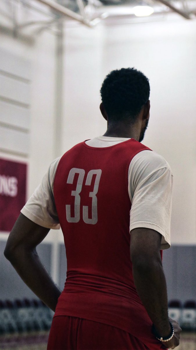 OhioStateHoops's tweet image. Putting in work on a Wednesday. It's only the beginning. 💪🏽 #GoBucks