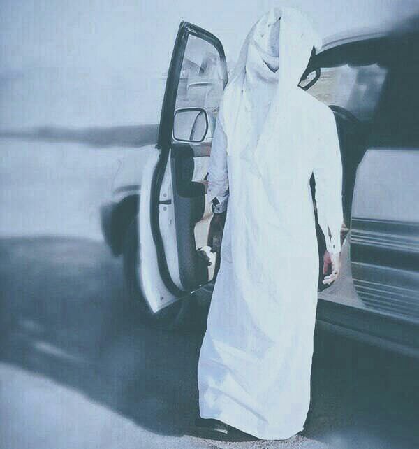 Tnahe2's tweet photo. آنـآ آللـي فـي چفــآ نـآسـه وغربـتـه آقـــوى تـبـيـهـآ #آعــوآم  ب آلغـيــآب آنـاآ حـاضــر..ร https://t.co/K1mir7v2Si