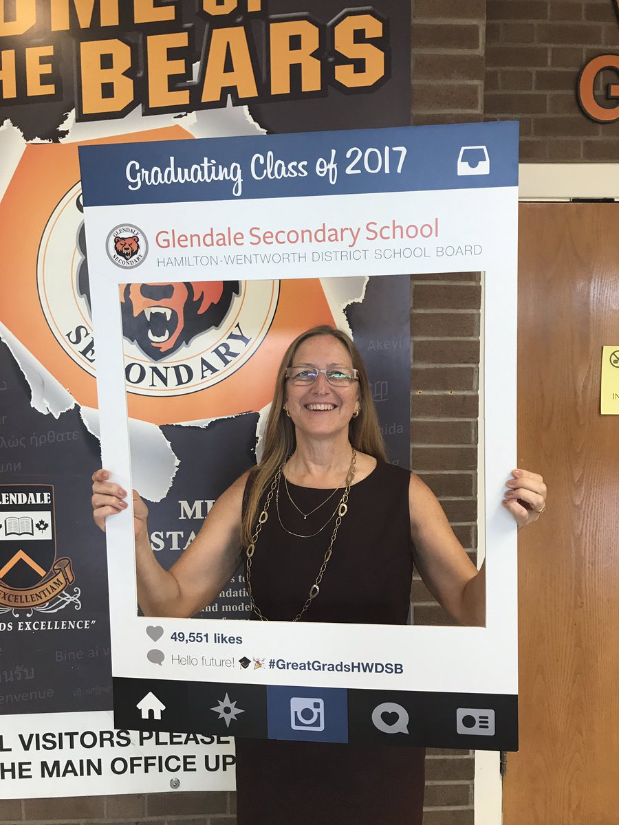 CNicHWDSB's tweet photo. And the final graduate today, @LawrieCook. You leave us at the end of this week to enjoy your retirement. You are a #greatgradsHWDSB! #fos1 https://t.co/3zsjFxkWmu