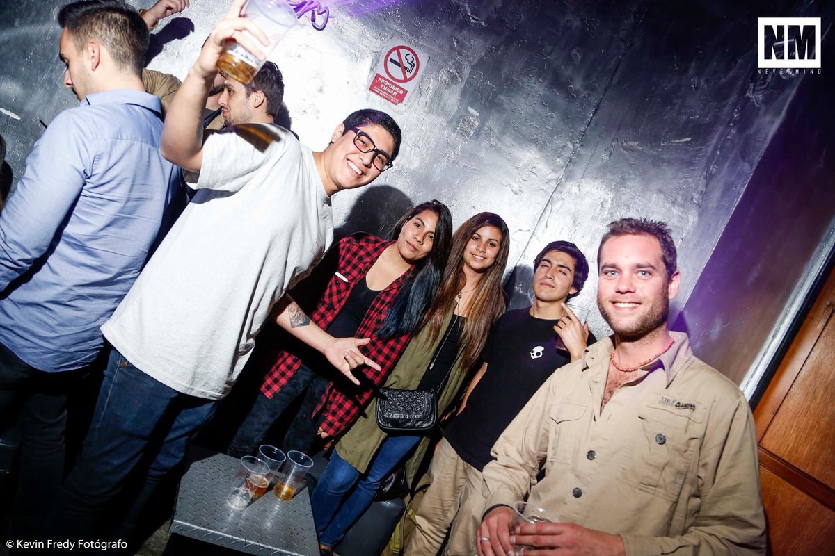 NevermindPeru's tweet photo. Para que te vaciles con tu rico indie/rock. Abrimos miércoles 28 desde las 9:00pm. Baja con tu gente. #NevermindBar https://t.co/eNAgrlNo9L