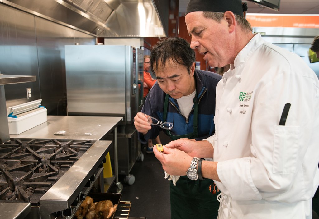 Tuesday was a great day @Bistro_67 as part of our partnership with @durhamcollege as our patients learned new kitchen and food skills.