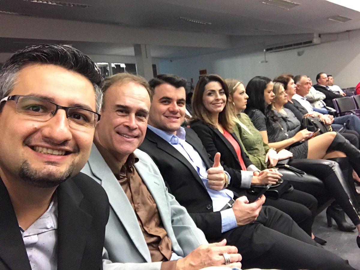 jucamiguel's tweet photo. Homenagem pelos 30 anos da @rictvrecordsc @HelberSaSc @OSNYMARTINS @sabrideaguiar @DRICA007 #mariaester https://t.co/4a2hwZLpjY
