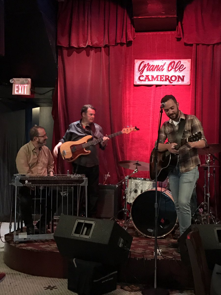 Live music with @JustinJRutledge, and mates, at <a href="/TheCameronHouse/">Cameron House</a>! #livemusic #wednesday