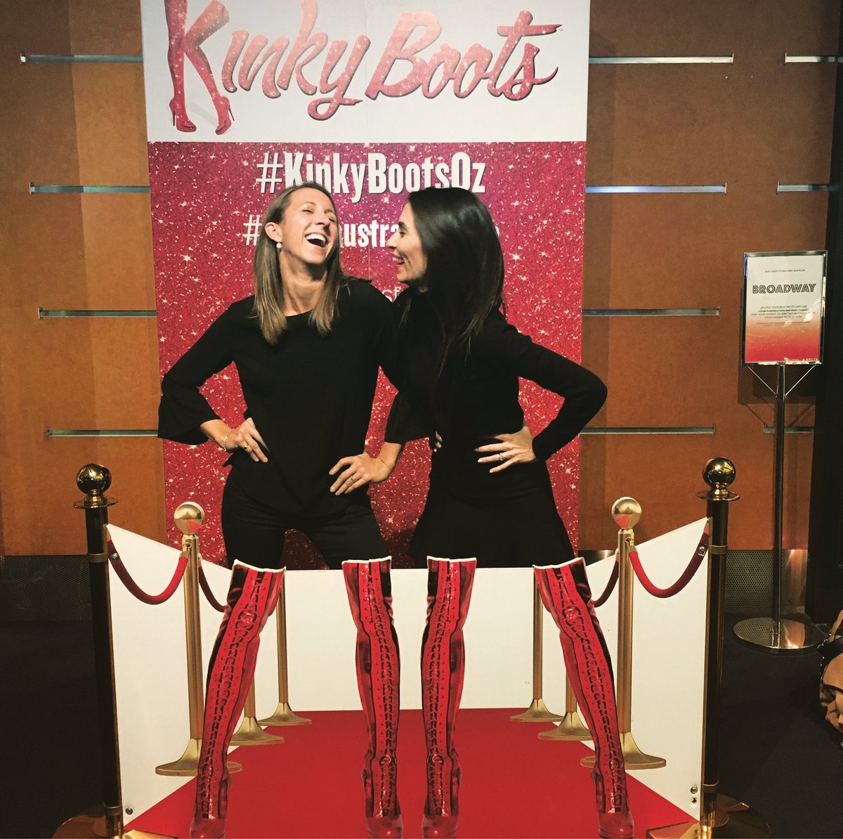 Sarah McLachlan tweet media