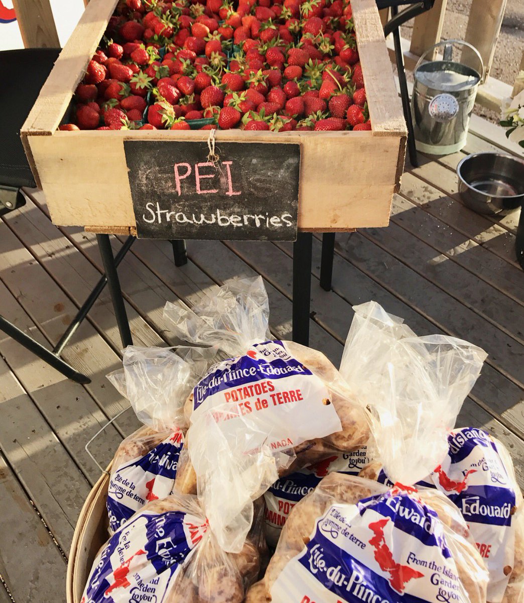 It's a good day! New PEI potatoes &amp; PEI strawberries are here 👏🏼 🍓🥔