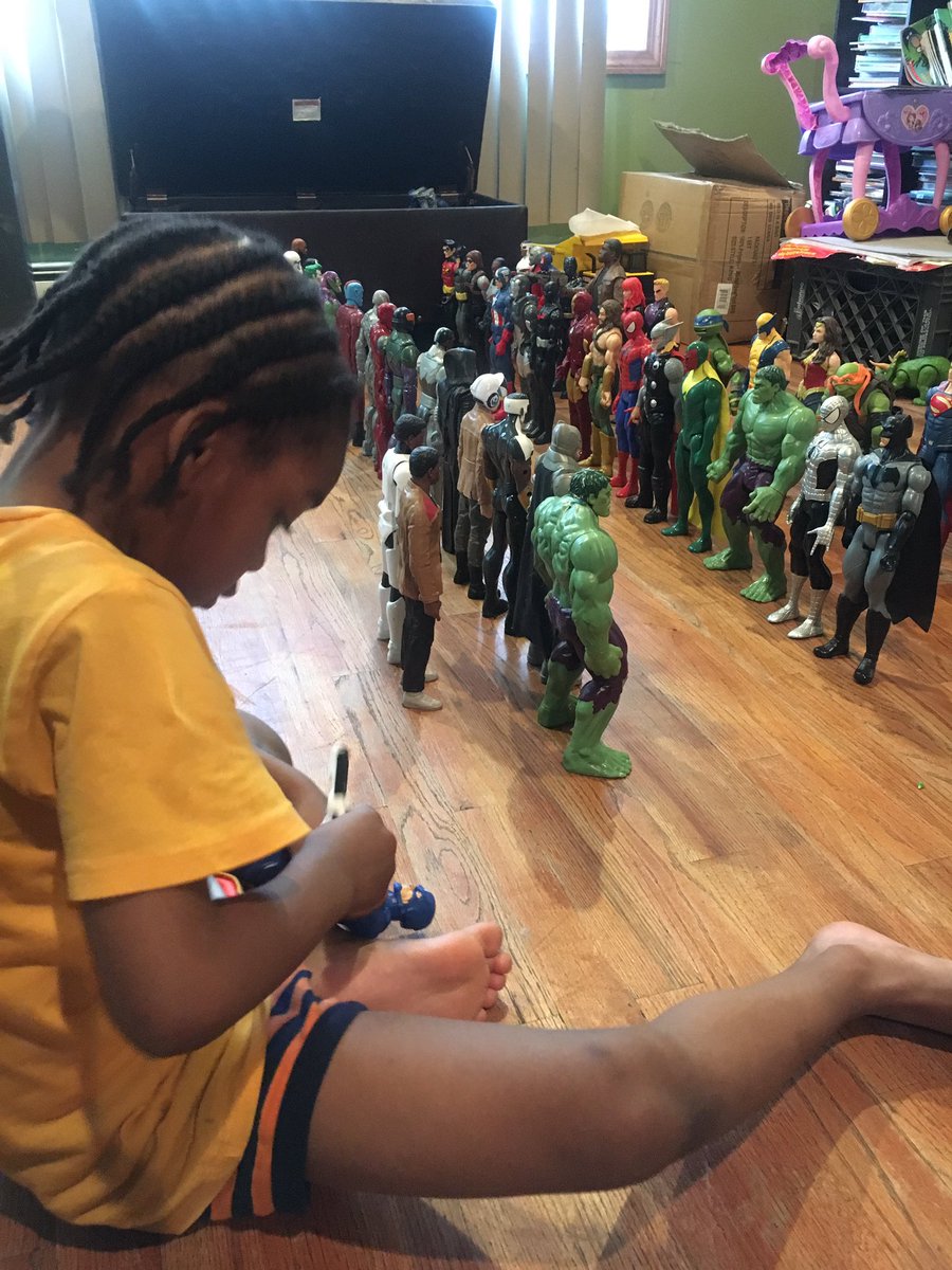 kahliazaire's tweet photo. My baby brother asked me to take his pic and send it to our cousins. Since y'all my cousins too, this is Jaaron and his 49 action figures 😃 https://t.co/Wpx0p33JRd