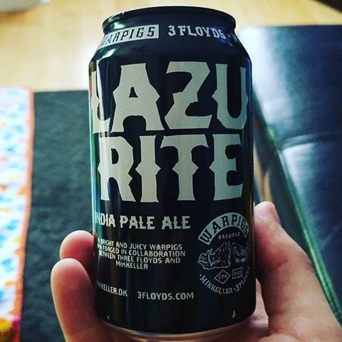 EmmetOhBoy's tweet photo. Hey @Nevada_TabbsLiq thanks for the Warpigs Lazurite. Amazing! @GretaGoose is over the moon. @3floyds @MikkellerBeer #needanothersix https://t.co/NYe4IA3s2G