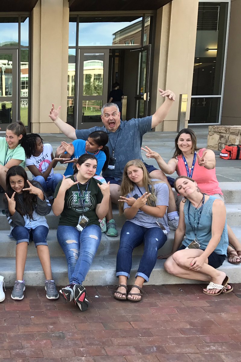 When your chaperones think they're still kids!
#travelfuge17