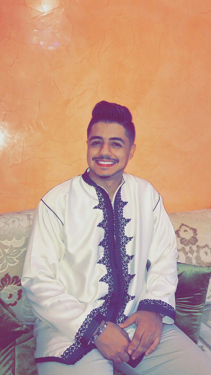 KhooldMatr's tweet photo. 😘😘😘
 @Ihab_Amir 👑
@dafentcom
#ihabamir
#DafBama2017_ihabamir https://t.co/O4UIwlQuqp