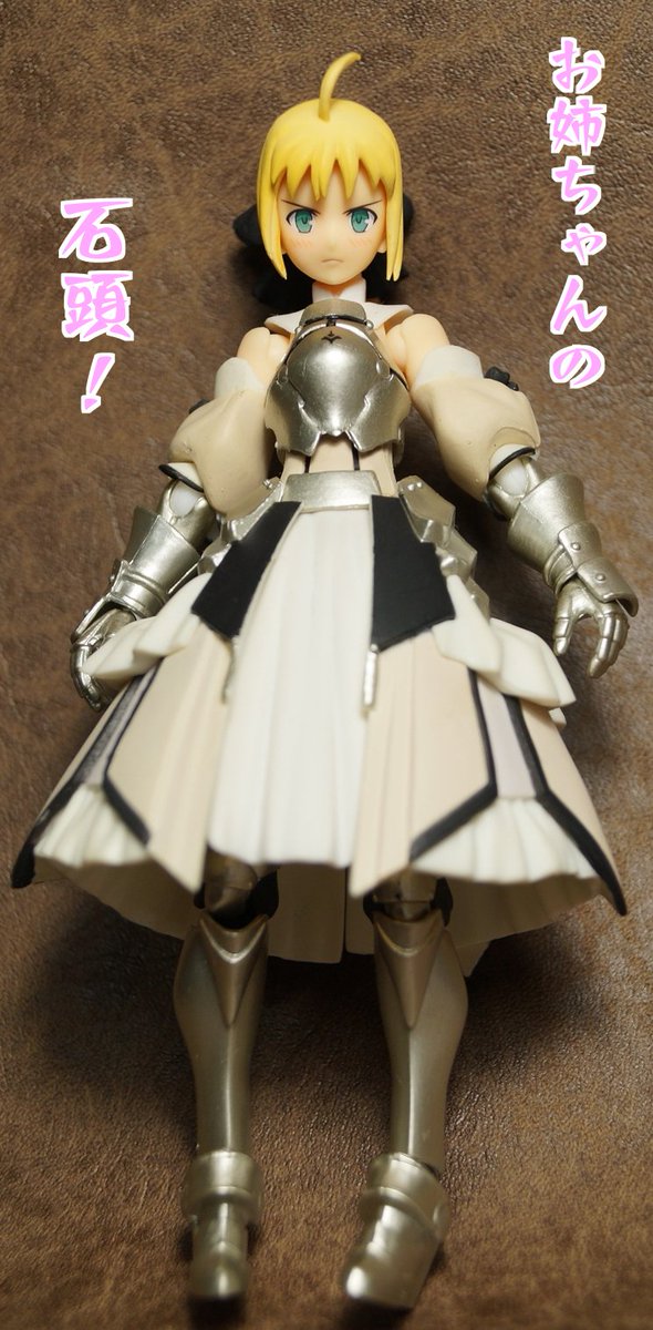 Cmdr うっちゃん Sur Twitter 無鉄砲も時にはパワーに成りうる そう思おうと感じた セイバー Figma Fgo Figma セイバー2 0の顔を セイバー リリーの頭部にハメると オデコ多めで幼くなる