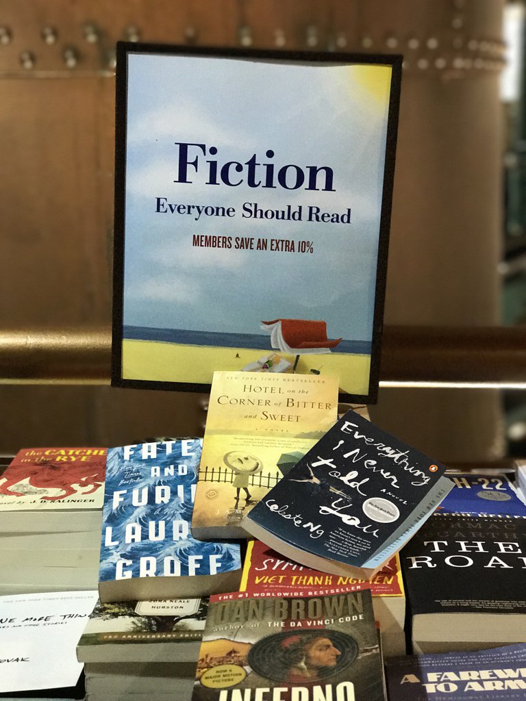 30Authors's tweet photo. I fixed it by prominently displaying some of their picks. @JamieFord  @pronounced_ing  #books #30Authors #bookstagram #fiction https://t.co/46y3l9MAMi